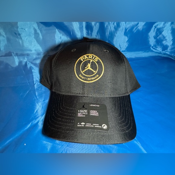 Jordan Paris Saint-Germain Legacy91 Hat - Picture 14 of 14